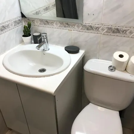 Lejlighed One Bedroom At Arona 200 M Away From The With Sea View Shared Pool And Jacuzzi
